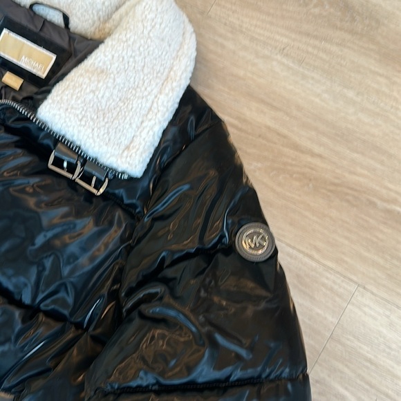 MICHAEL MICHAEL KORS
Women's Plus Size Faux-Shearling Shine Puffer Coat - Picture 5 of 11